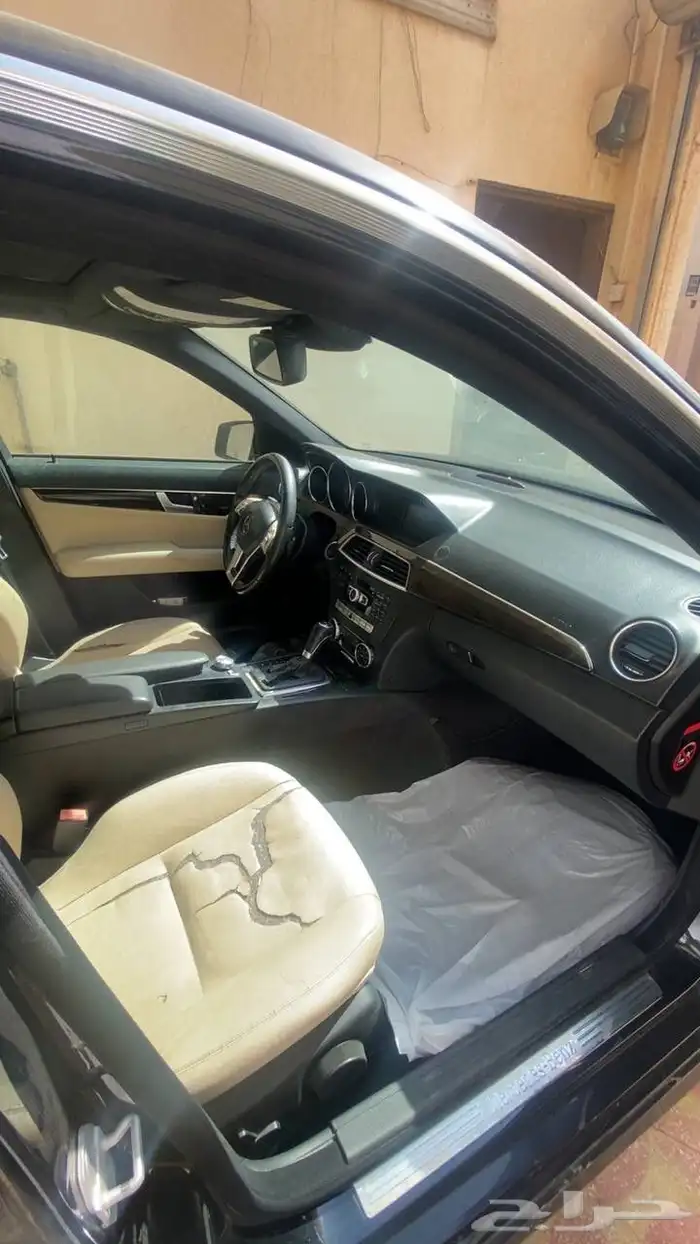 للبيع مرسيدس C200 AMG 11
