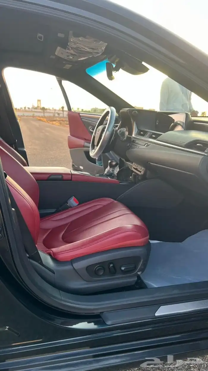 لكزس es350 F Sports 2020 7