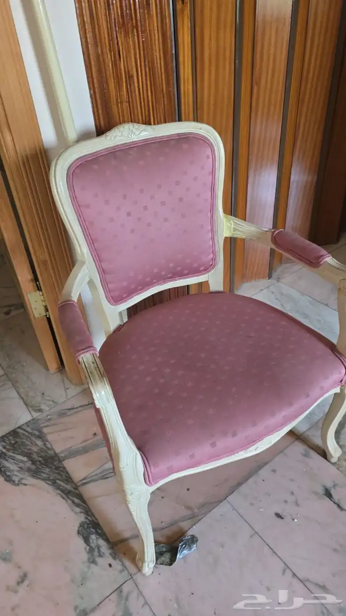 اثاث و اجهزة كهربائية مستعملة 3