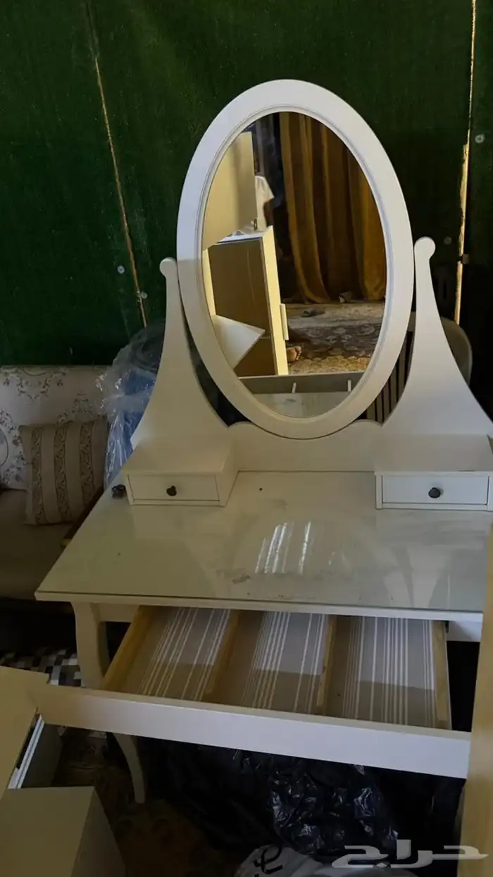 اثاث دولاب تسريحه باطرمه ادراج 11