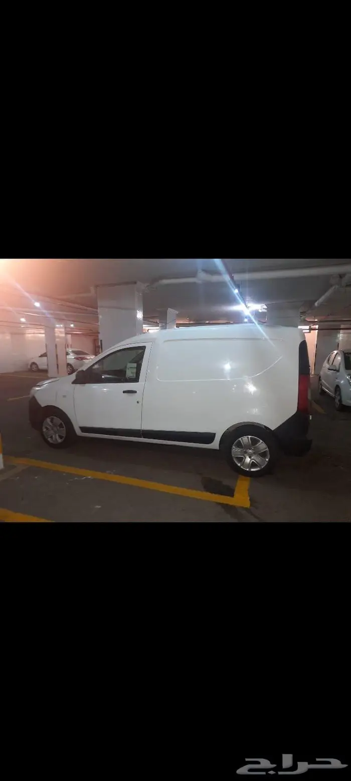 للإيجار دوكر 2023 0