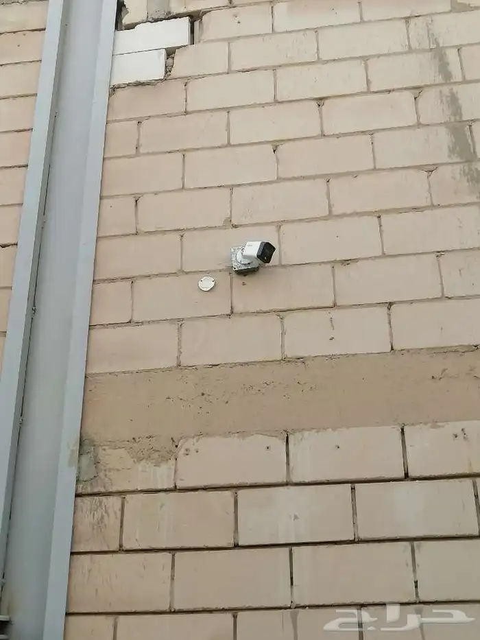 فني كاميرات مراقبه 1