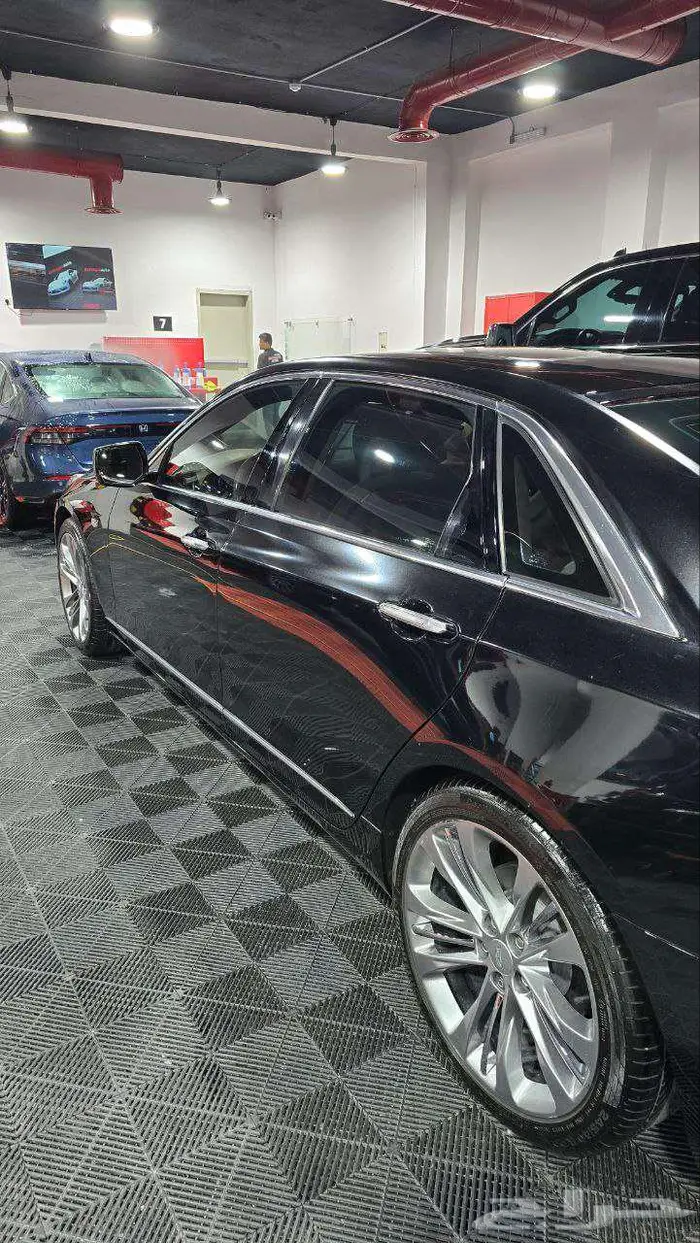 كاديلاك CT6 2018 فل كامل Platinum 18