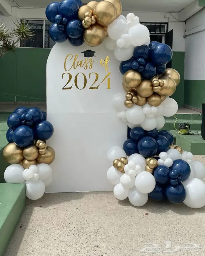 فعاليات اطفال مهرج تشكيل بالون للاطفال رسم على الوجه وغيره 37