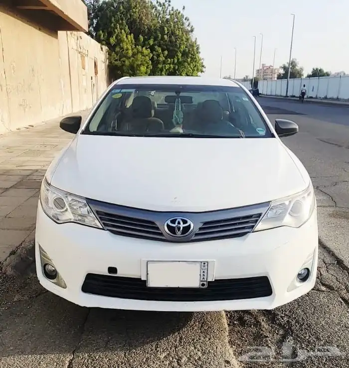 تويوتا كامري 2013 GL سعودي   نظيفة جد ا ومجددة 0