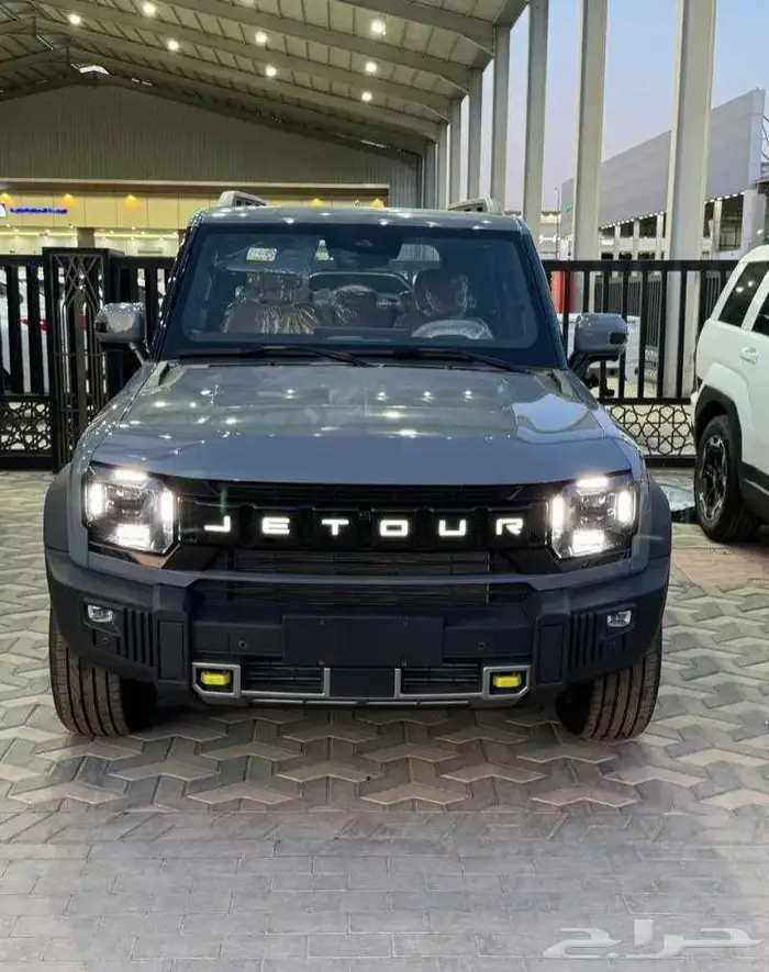 جيتور T2 لاكجري 2026 اصفار سعودي 6