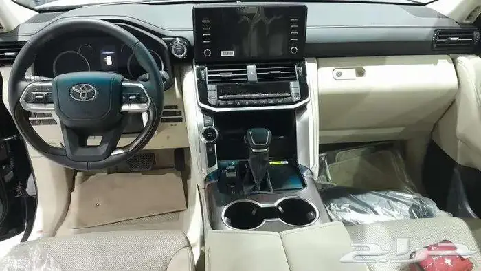 جي اكس ار L4 بريمي ديزل 2024 اللون اسود 9