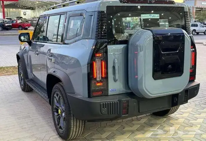 جيتور T2 لاكجري 2026 اصفار سعودي 8