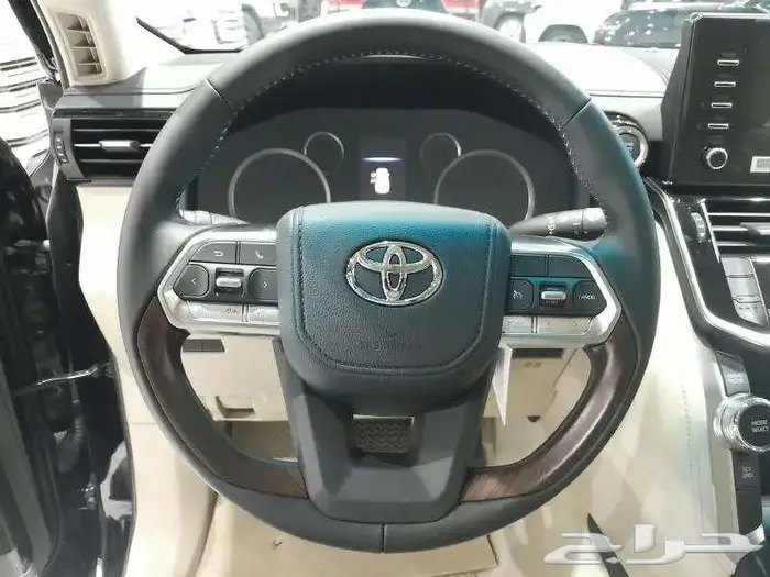 جي اكس ار L4 بريمي ديزل 2024 اللون اسود 14