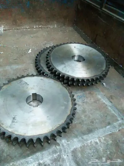 تروس وجنازير صناعية للمصانع - الرافعات الشوكية- الكسارات index