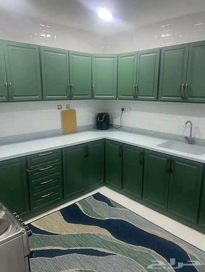 للبيع شقه في الخبر حي الحمراء 4