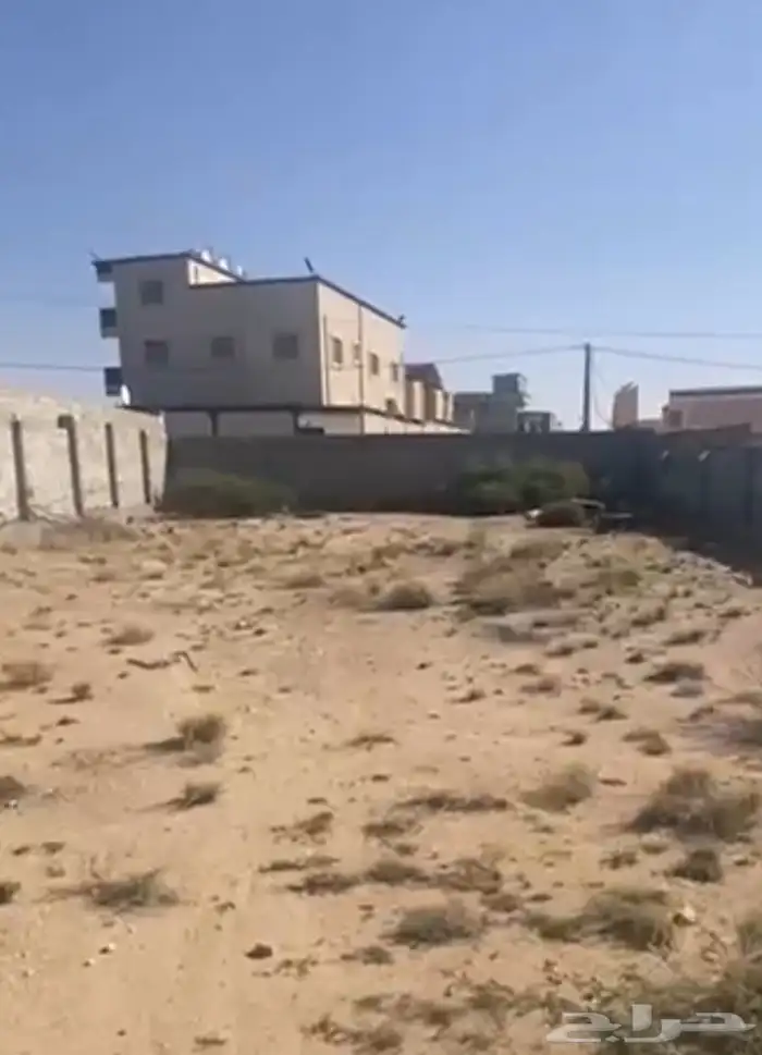 للبيع أرض في خميس مشيط حي الهدا (على شارعين) مساحة 812 متر 3