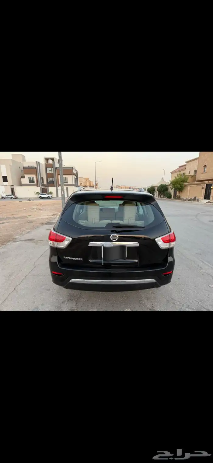 للبيع جيب موديل 2013 3