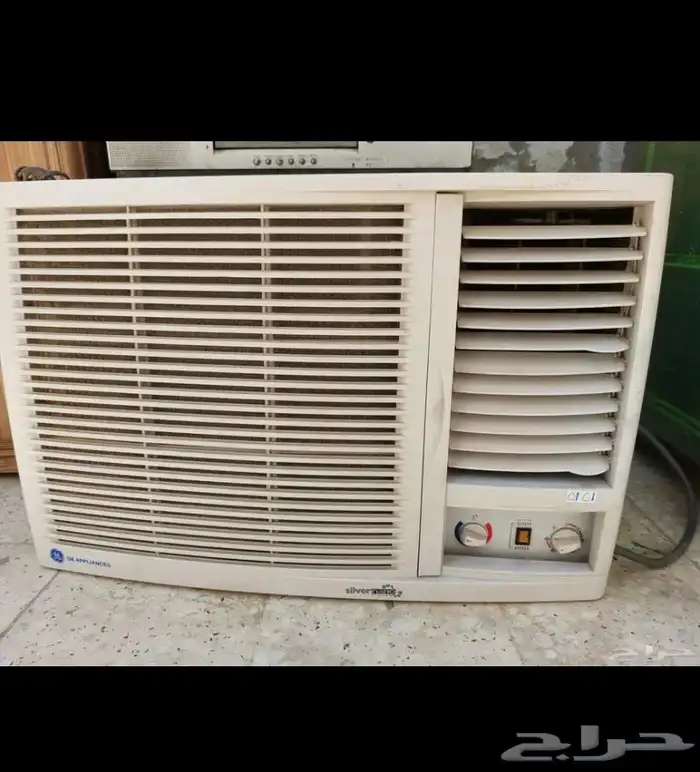 مكيف ماركه GE استخدام سنه بس .. نظيف . للبيع ب 900 0