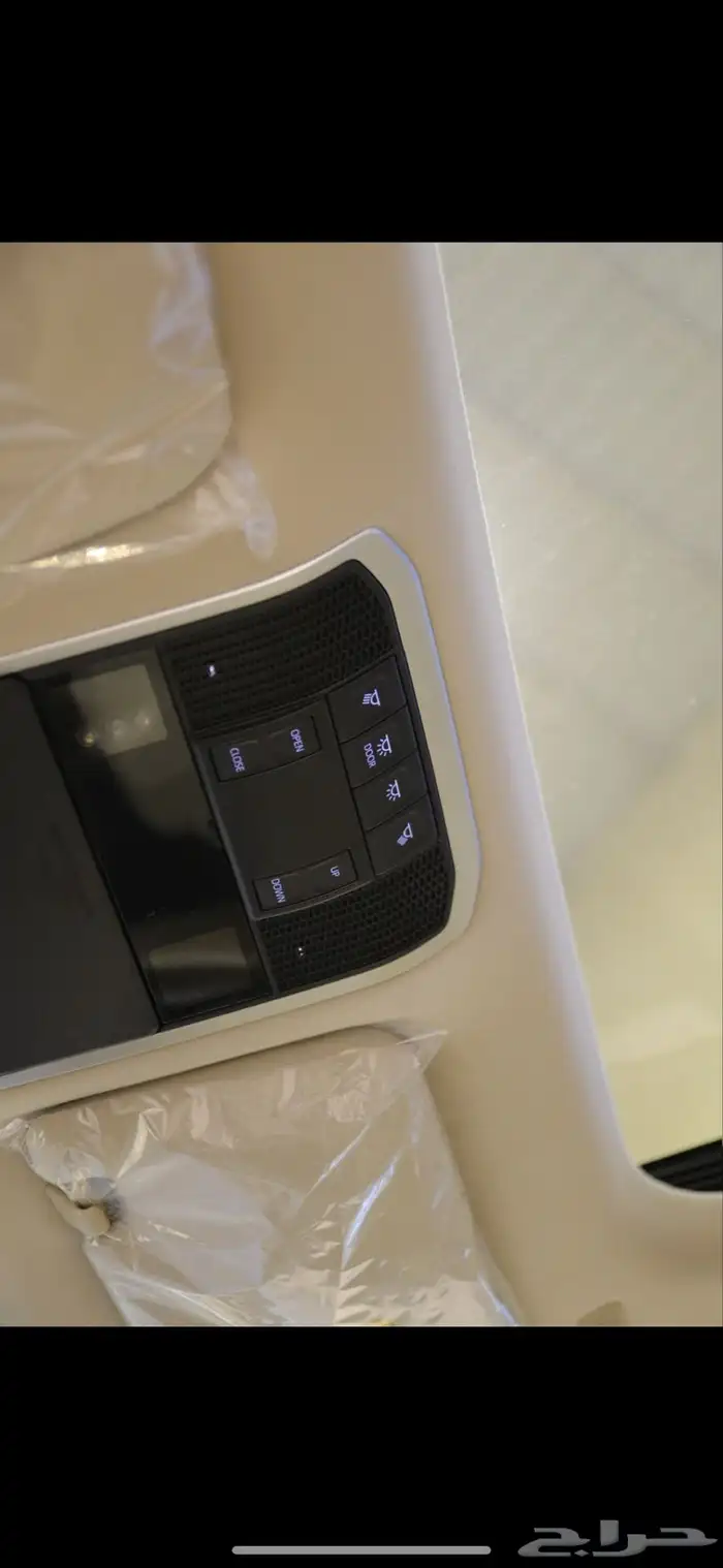 تويوتا لاند كروزر GXRLS كويتي الساير مع دفتر ضمان2025ابيض 12