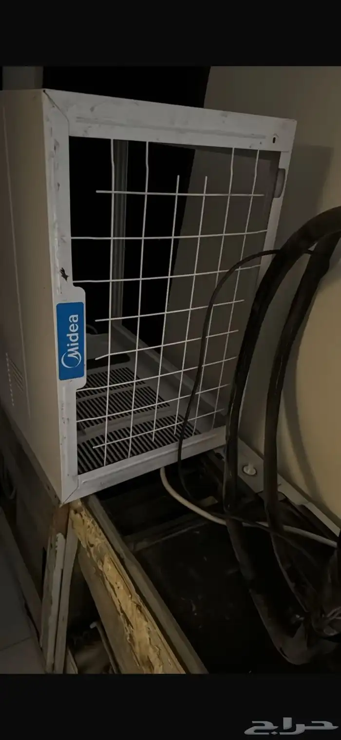 أغراض منزل ( ثلاجه   مكيفات   مجلس   تليفزيون   غرف نوم 15