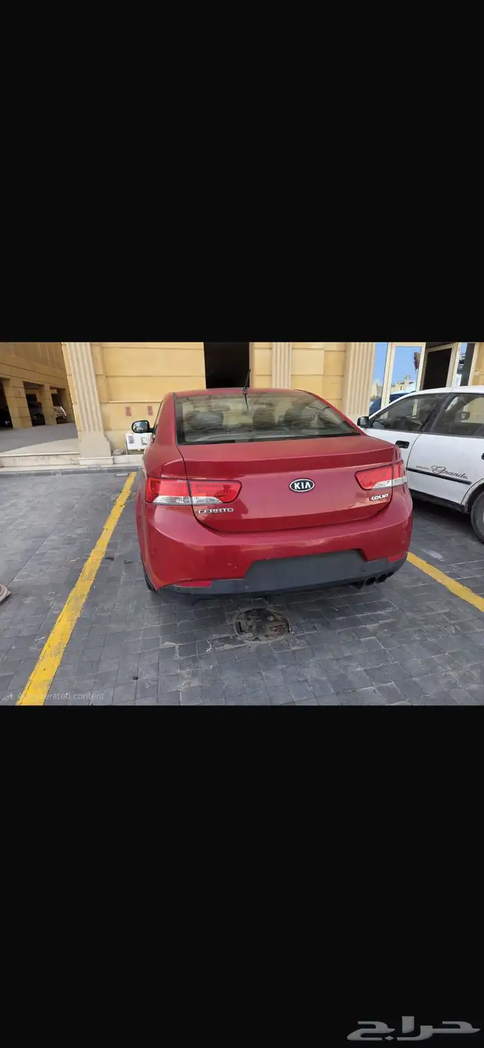 للبيع سيارة كيا سيراتو كوبيه لون احمر 2011 مفحوصة ومجددة 0