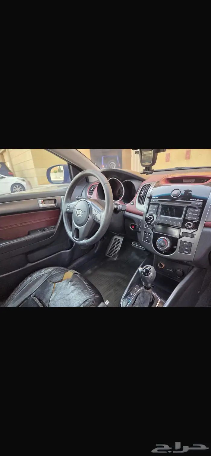 للبيع سيارة كيا سيراتو كوبيه لون احمر 2011 مفحوصة ومجددة 3