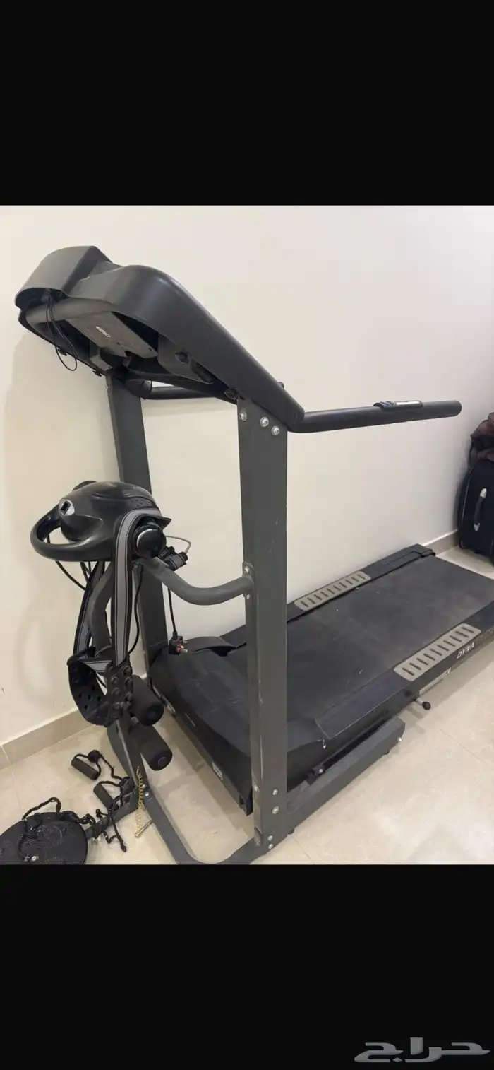 سير رياضي ماركة دبليو مارك   حي ظهرة لبن 0