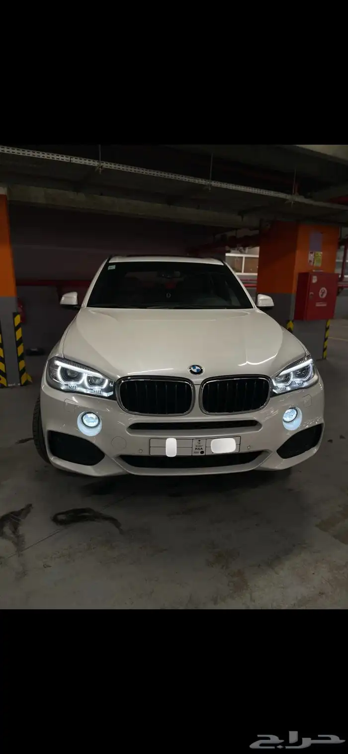 2015 بي ام دبليو X5 نظيفة جدا 7