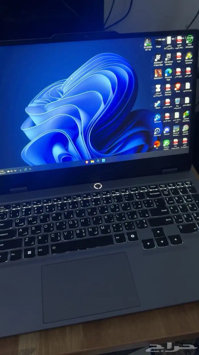 للبيع لاب توب قيمنق مواصفات عاليه 3