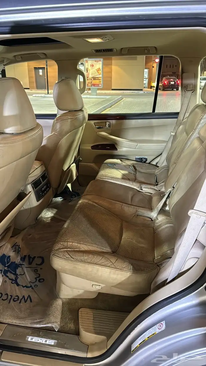 جيب لكزس 2012 16