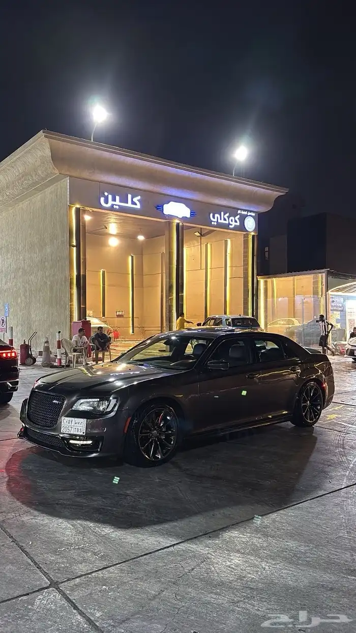 كرايسلر SRT قمة النطافه مالك اول 0