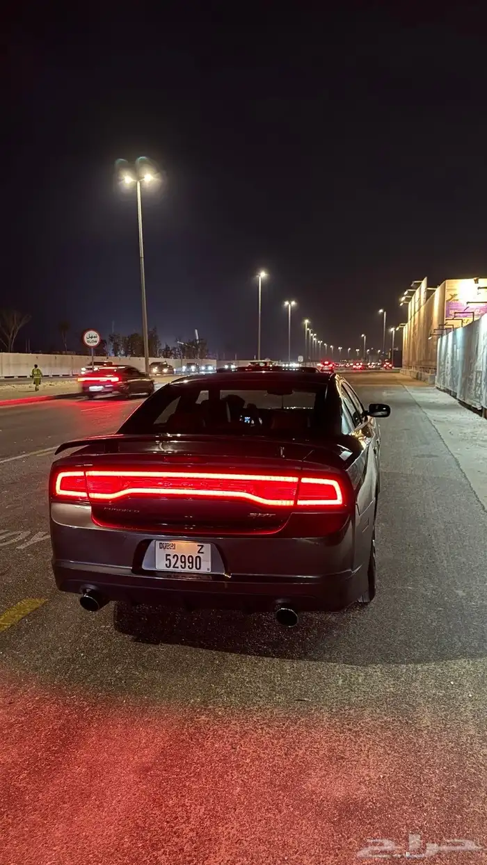 تشارجر 2014 srt 12