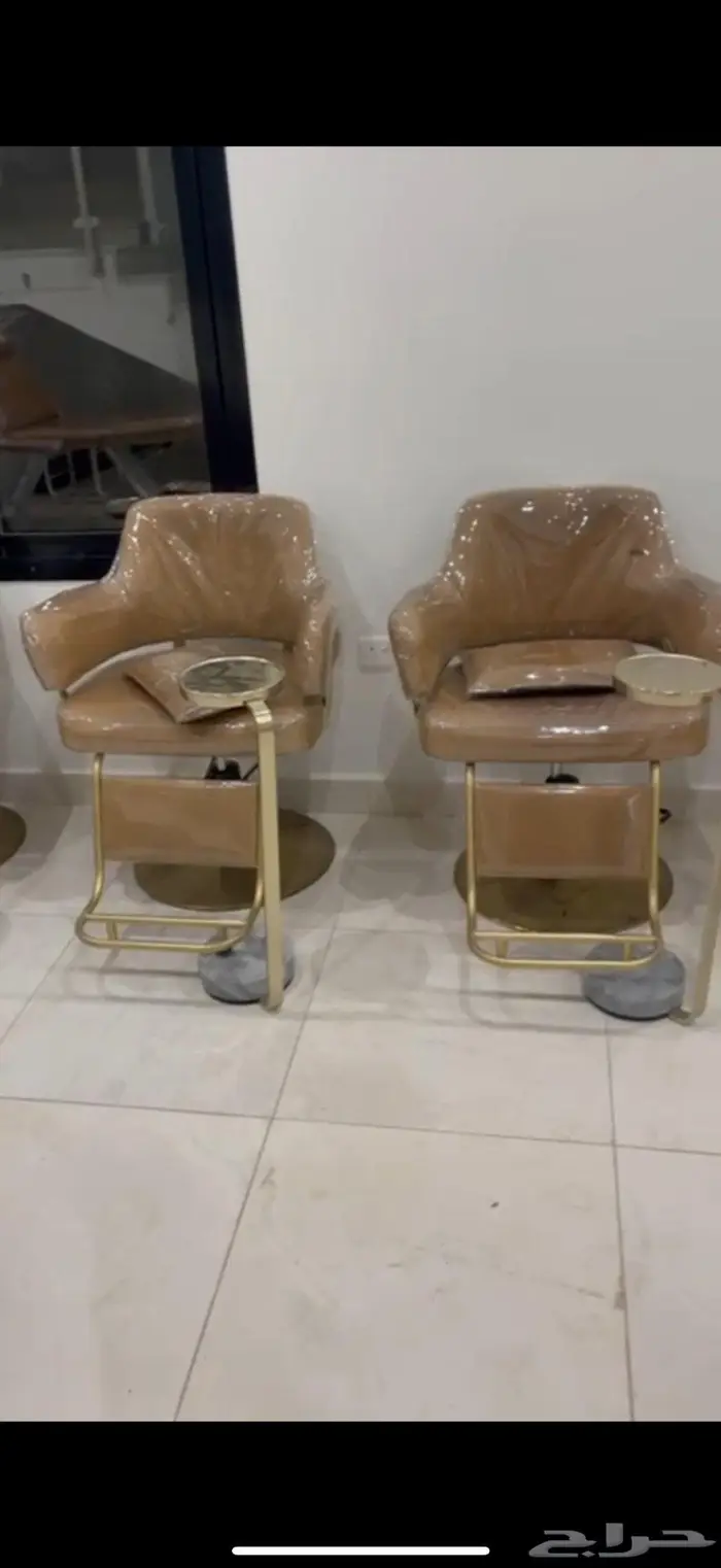 للبيع اثاث مشغل 0