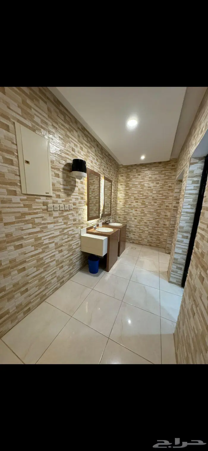 شاليه مفروش شهري 1850 ريال بعقد سنوي اكتروني شامل كهرب وماء 10