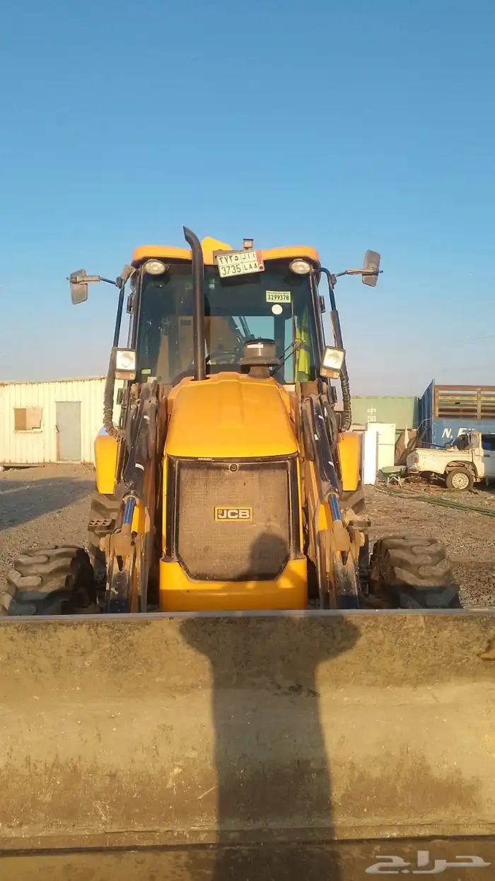 جي سي بي عرجاء عدد 2 المالك الاول من الوكاله موديل 2024 8