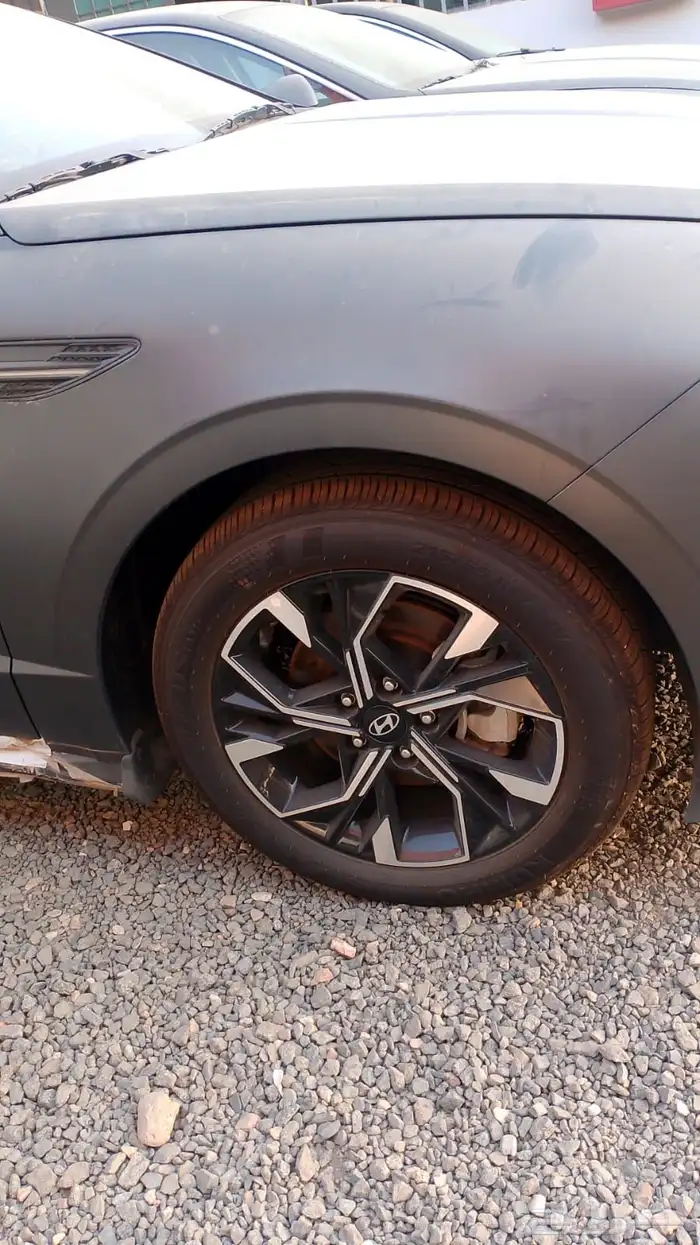 هيونداي سوناتا ستاندر بيسك 2025 8