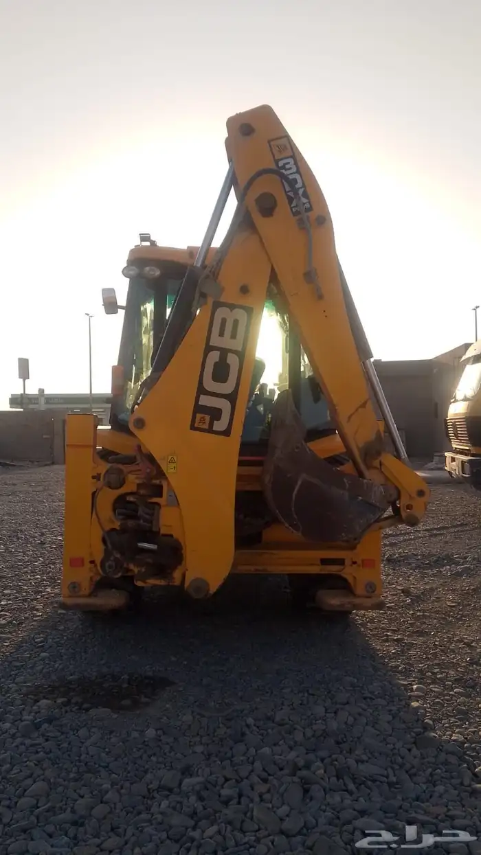 جي سي بي عرجاء عدد 2 المالك الاول من الوكاله موديل 2024 10