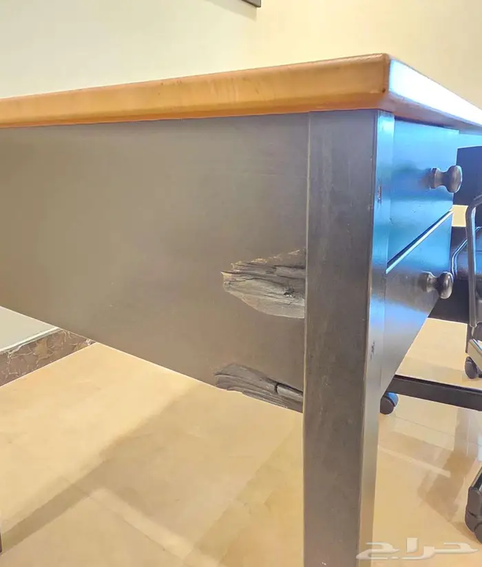 مكتب ايكيا 3