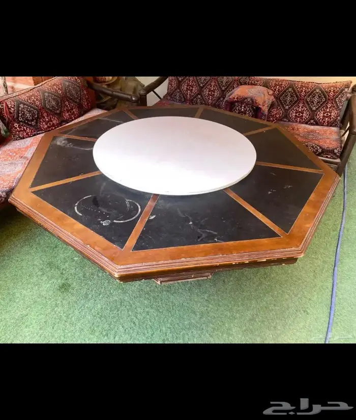 طاولة اجتماعات 8 اشخاص 1