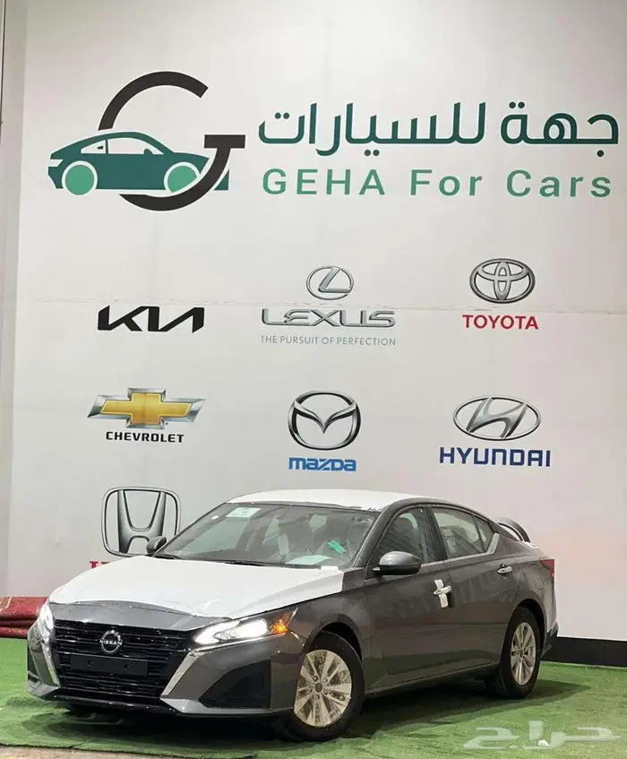 نيسان التيما نص فل SV 2025 واستاندر اسود عرض خاص 0