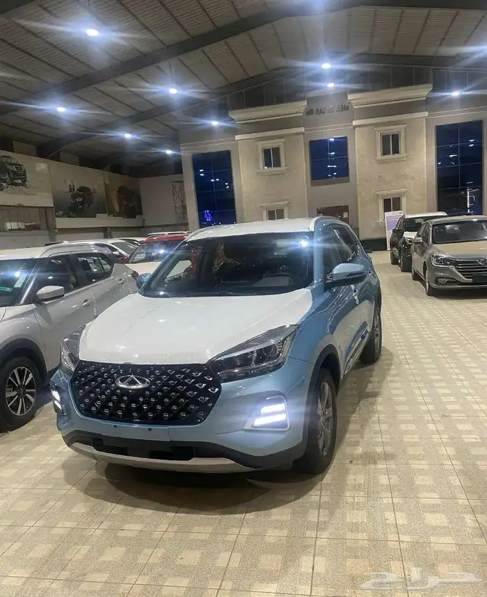 شيري تيجو 4 برو لاكجري 2024 اصفار فل كامل 6