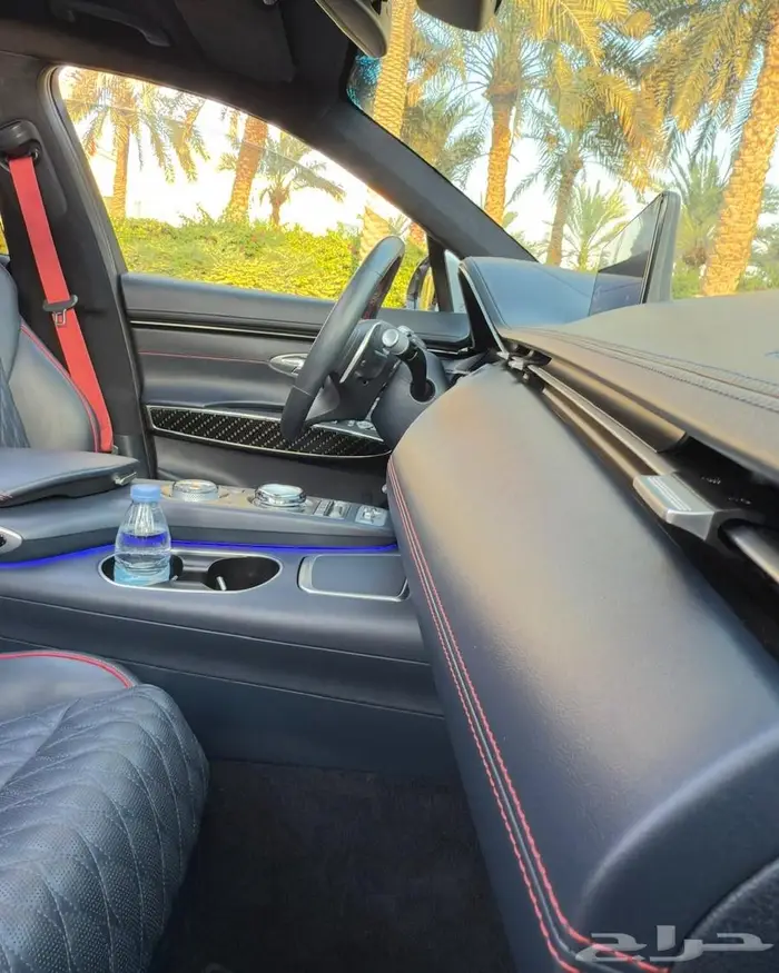 GV70 ( سبورت رويال ) أعلى فئة 31