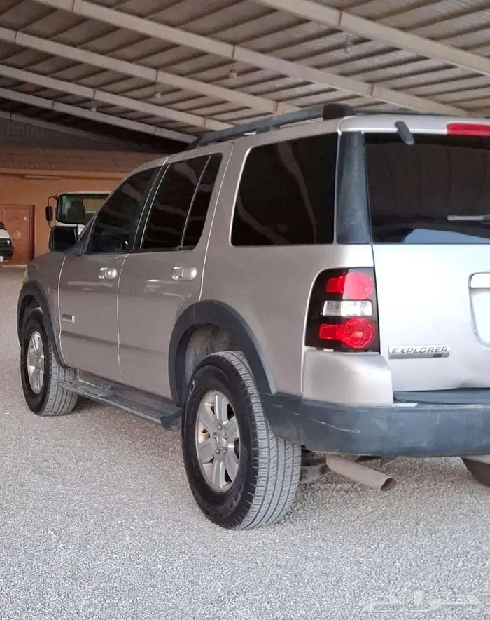 فورد اكسبلورر قير اوتماتيك 2007 11