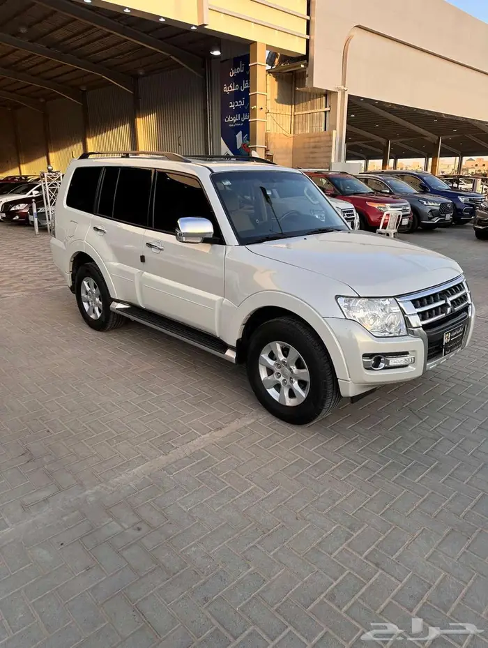 ميتسوبيشي باجيرو 2018 1