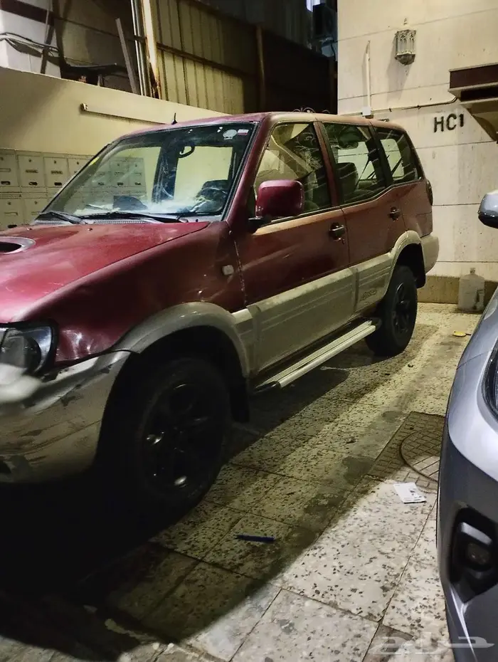 سياره جيب نسسان تيرلنو2002 3