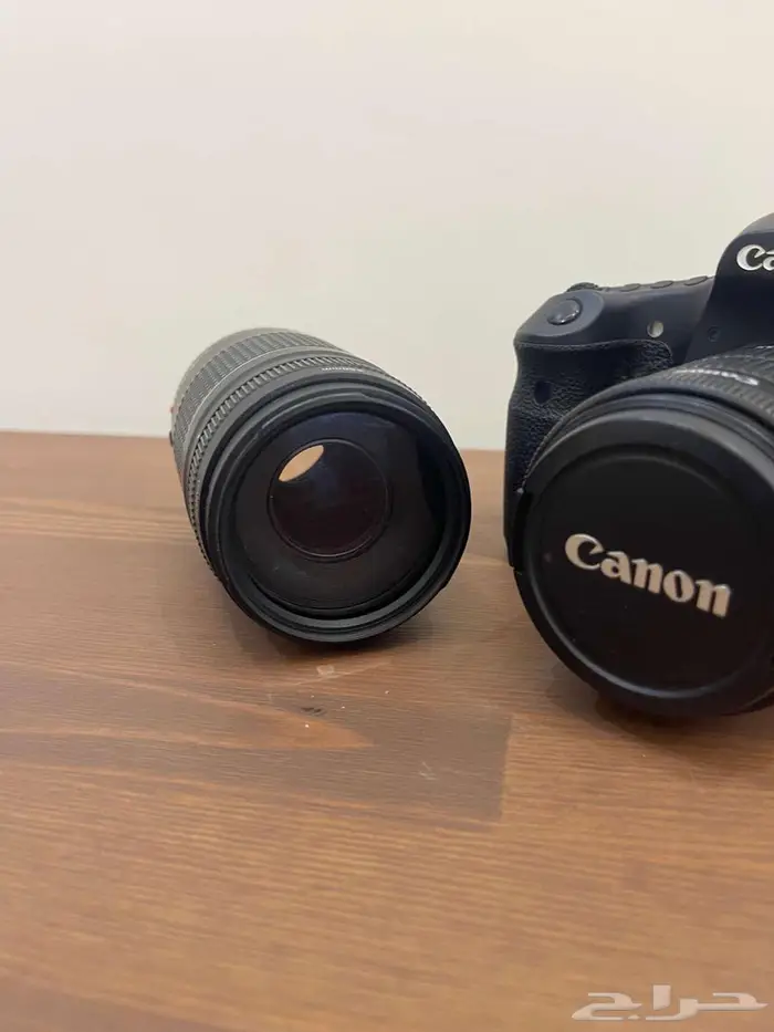 كاميرا كانون D60 مع عدستين 11