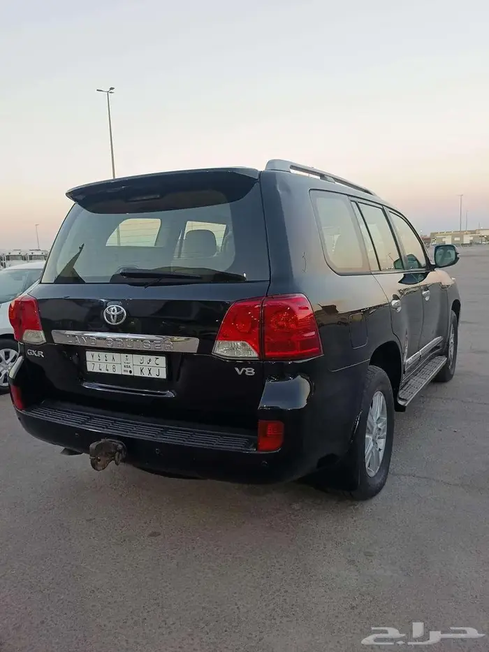 تويوتا لاندكروزر 2013 7