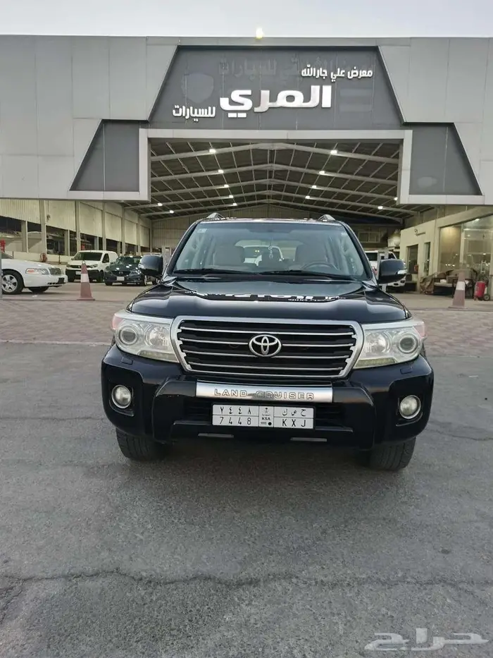 تويوتا لاندكروزر 2013 0
