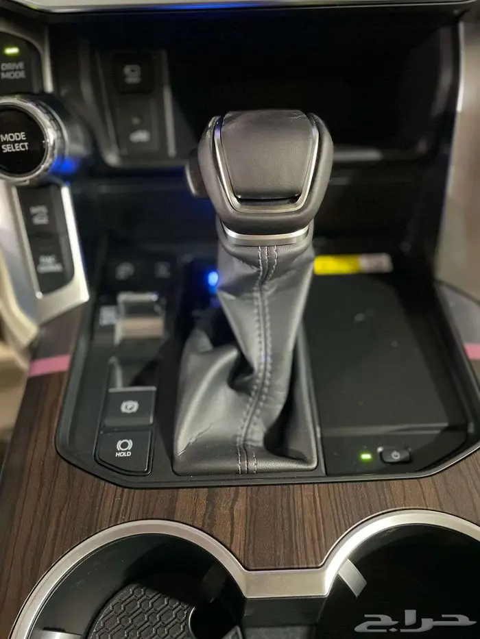 جي اكس ار L4 بريمي بنزين 2025 اللون اسود ابواب شفط 13