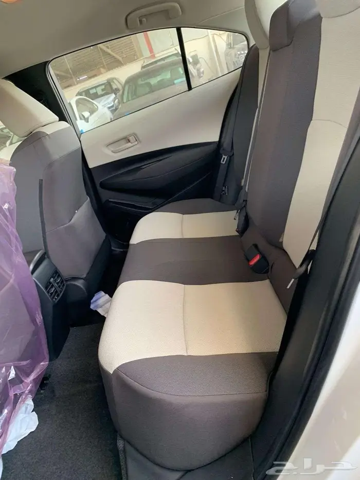 تويوتا - كورولا - 2025-2.0 سي سي استاندر 10