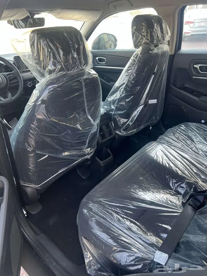 هوندا HRV موديل 2025م LX 7