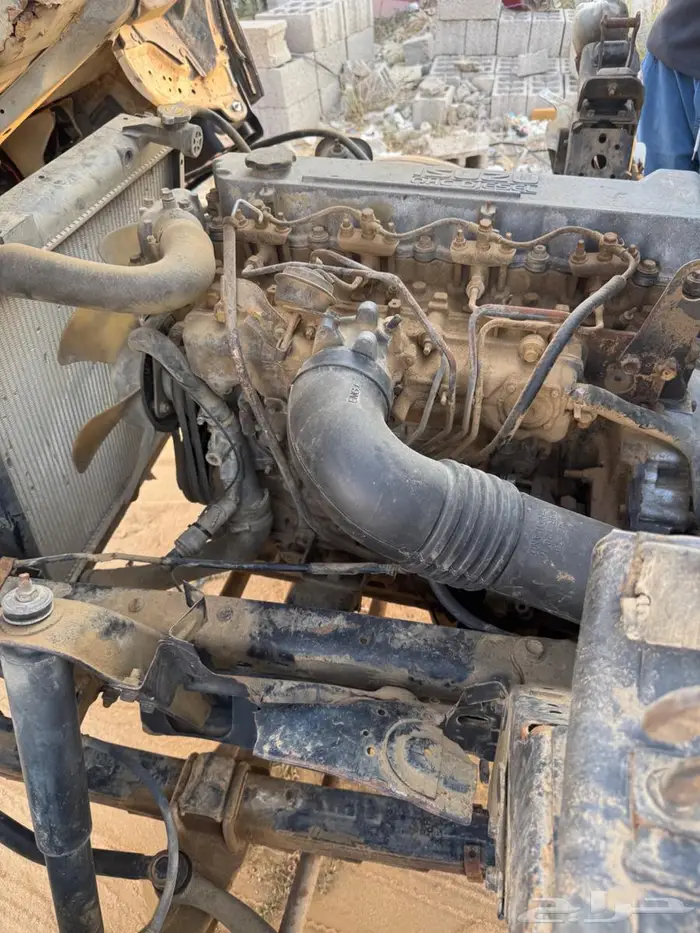 دينة وايت ايسوزو 2000 13