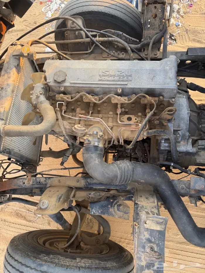 دينة وايت ايسوزو 2000 20