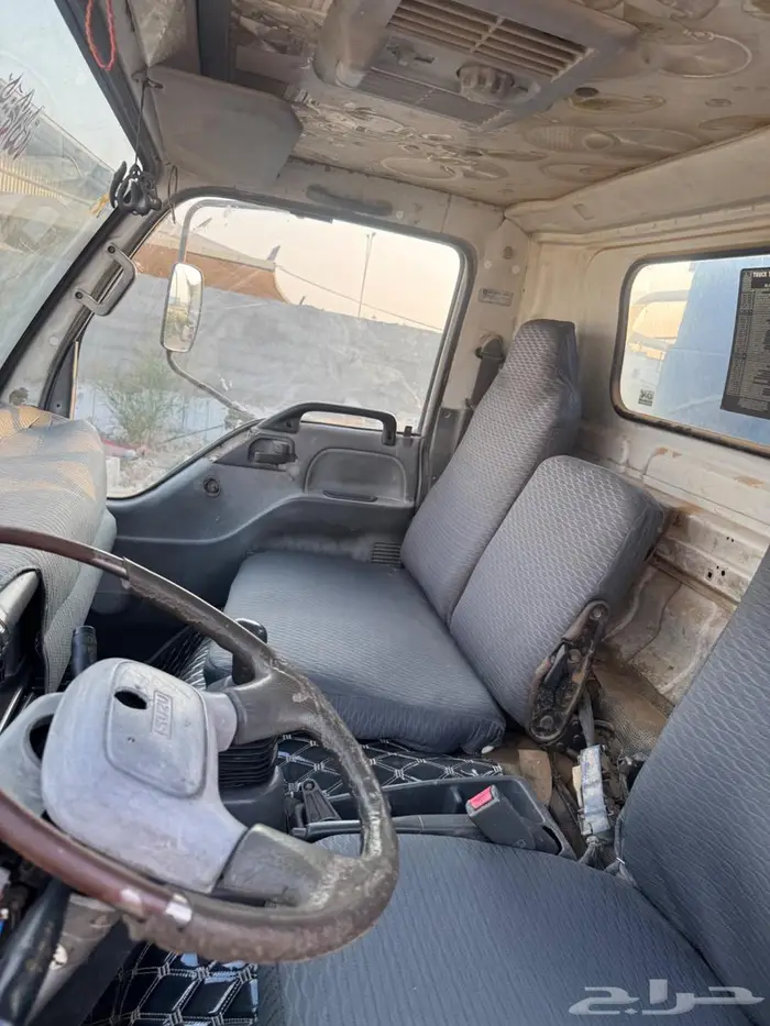 دينة وايت ايسوزو 200 7